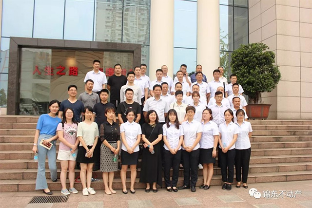 1593585547938043677.jpg 4.jpg